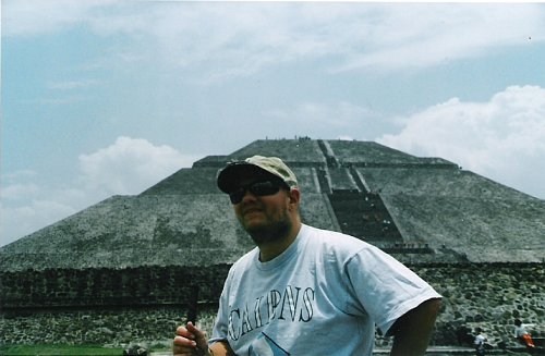 Tony in front of the Pyramid of the Sun, Mexico City